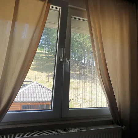 House In A Quiet Neighborhood With A Huge Garden Villa *
