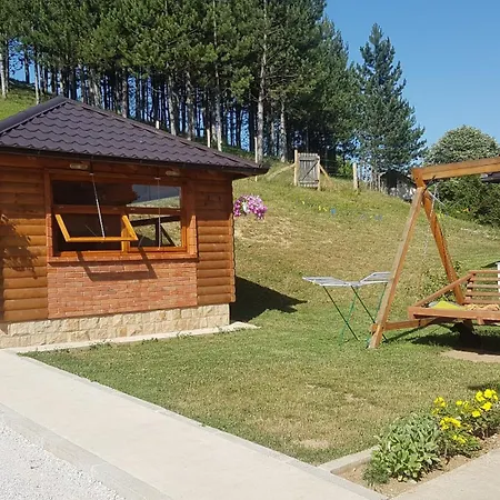 House In A Quiet Neighborhood With A Huge Garden * Vidovici